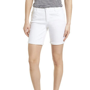 Wit & Wisdom 'Ab'Solution Denim Shorts in Optic White, Size 2​​​​​​​​​​​